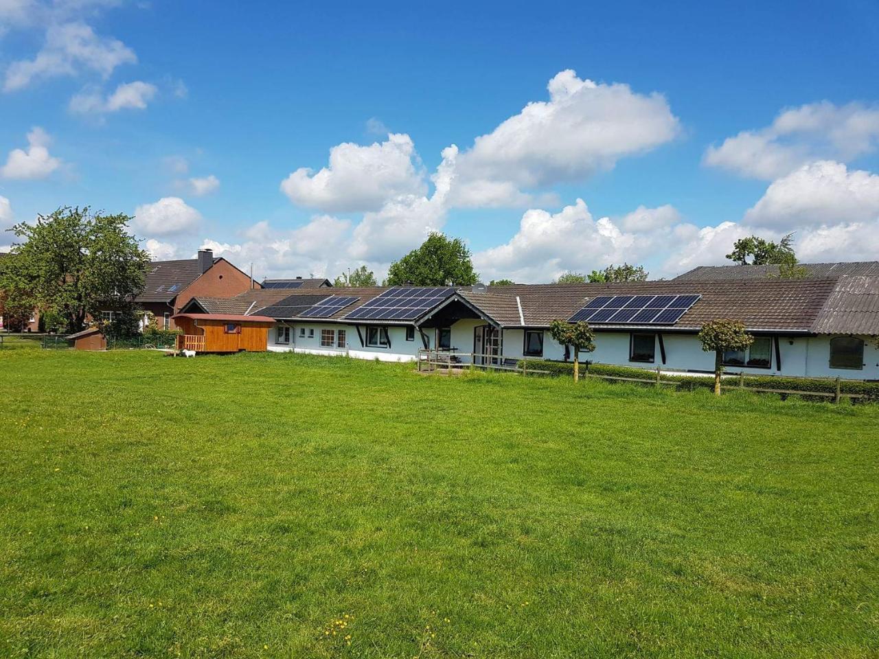 Gaestehaus Ermen Kamp-Lintfort Exterior foto